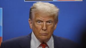 'Invoke the 25th!' Calls for Trump's Removal Grow in Wake of Iran Fiasco